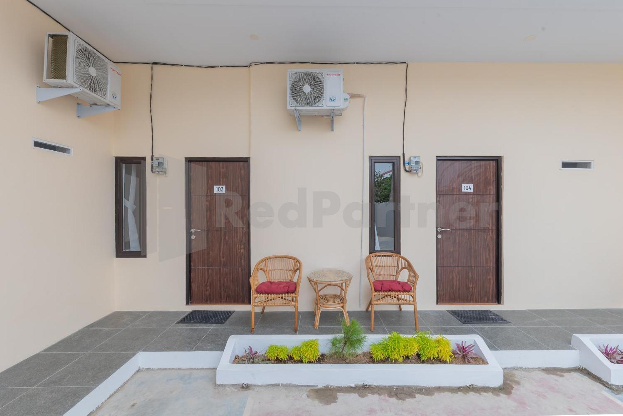 Rumah Panda Guesthouse Redpartner Tangkil  Exterior photo
